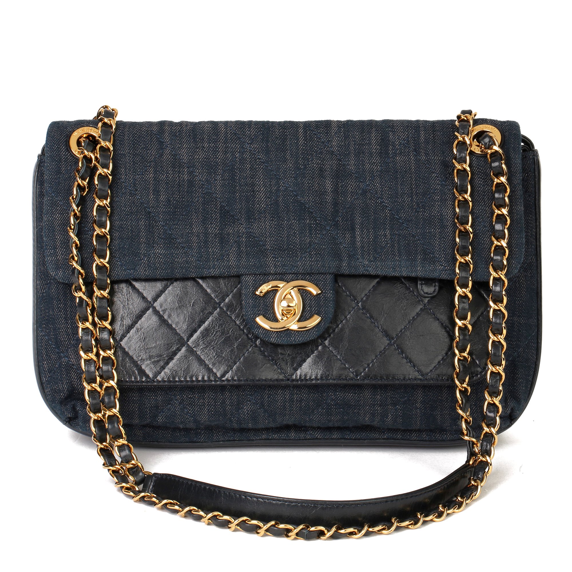Chanel Single Flap Bag 2017 CB243 | Second Hand Handbags | Xupes