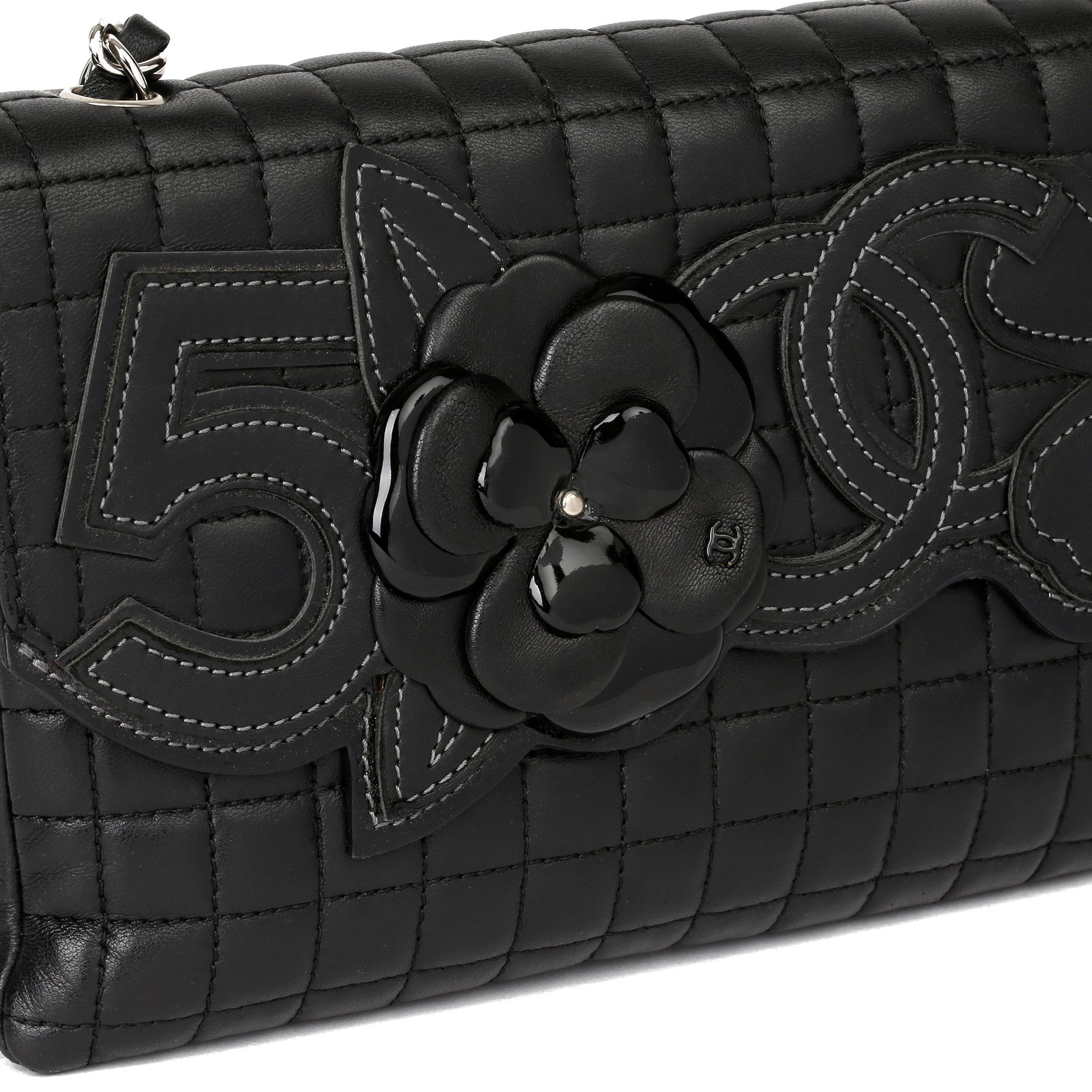 Chanel No. 5 Camellia Flap Bag 2005 CB276 | Second Hand Handbags
