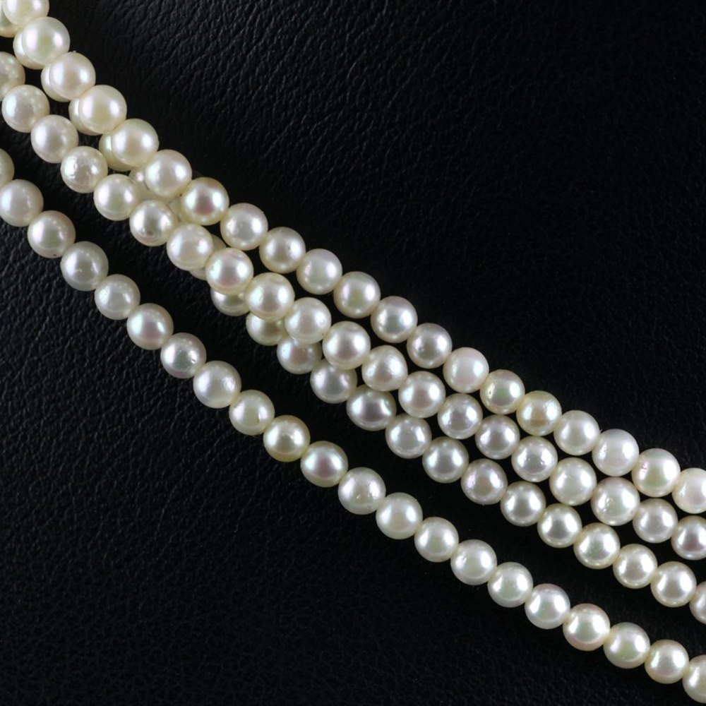 Kutchinsky 18k Yellow Gold Pearl & Diamond Necklace