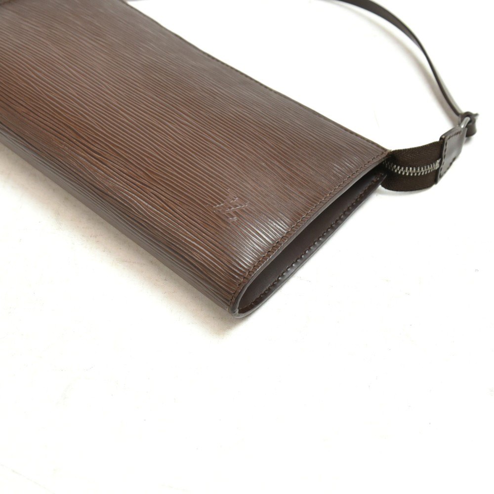 Louis Vuitton Mocha Brown Epi Leather Pochette Accessories
