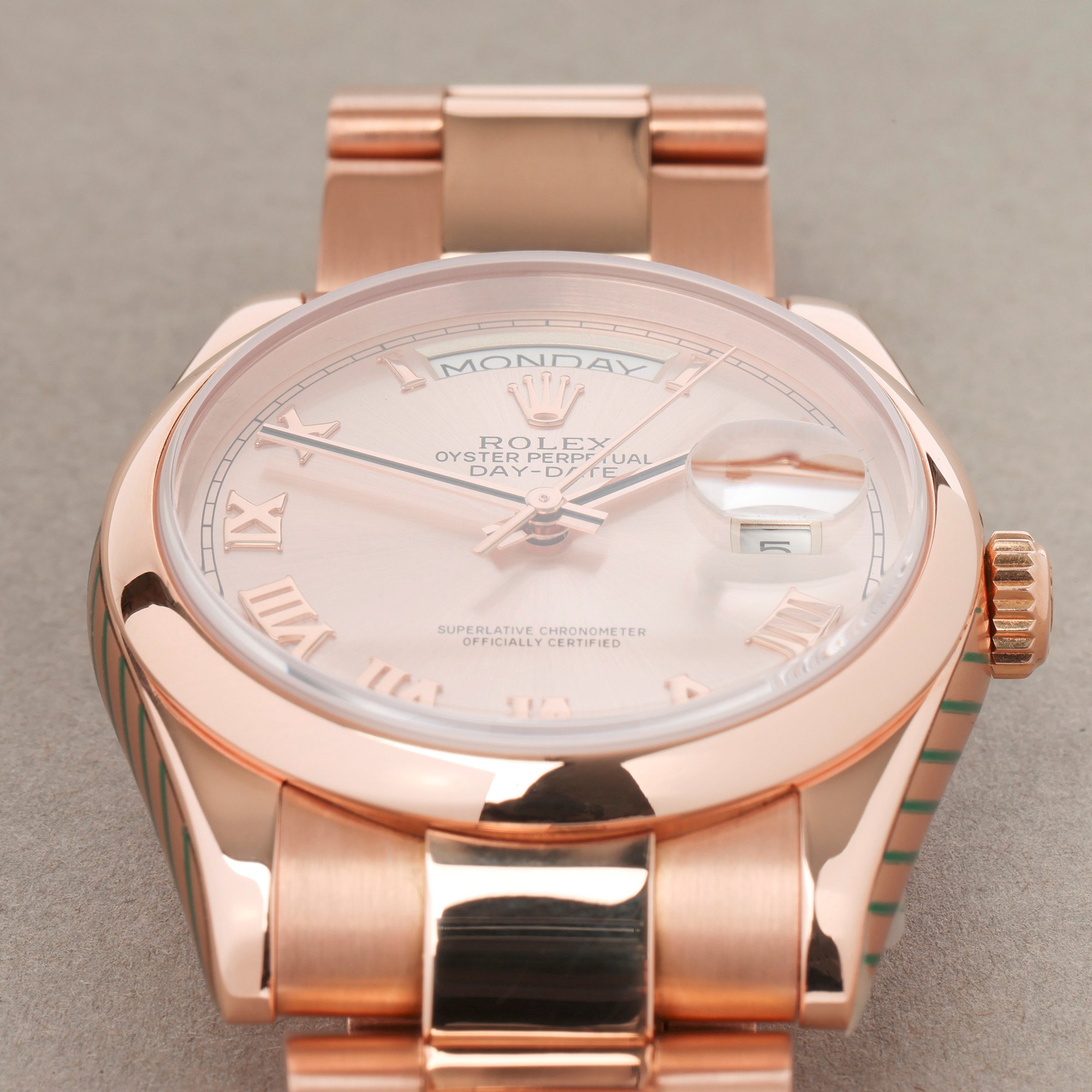 Rolex Day-Date 36 Salmon Dial 18K Rose Goud 118205