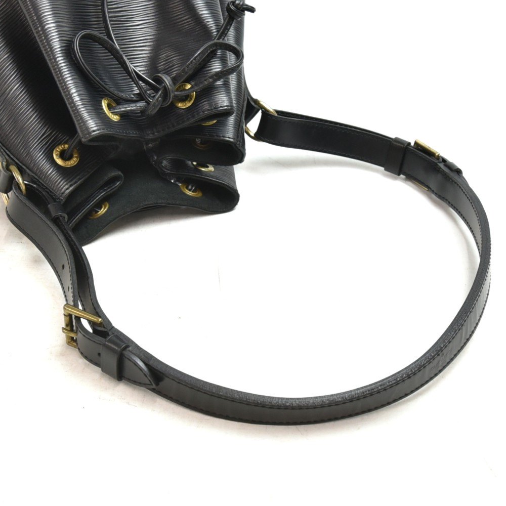 Louis Vuitton Black Epi Leather Vintage Petit Noé