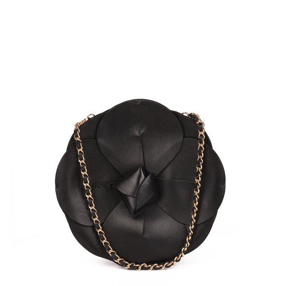 Camellia Clutch-on-Chain