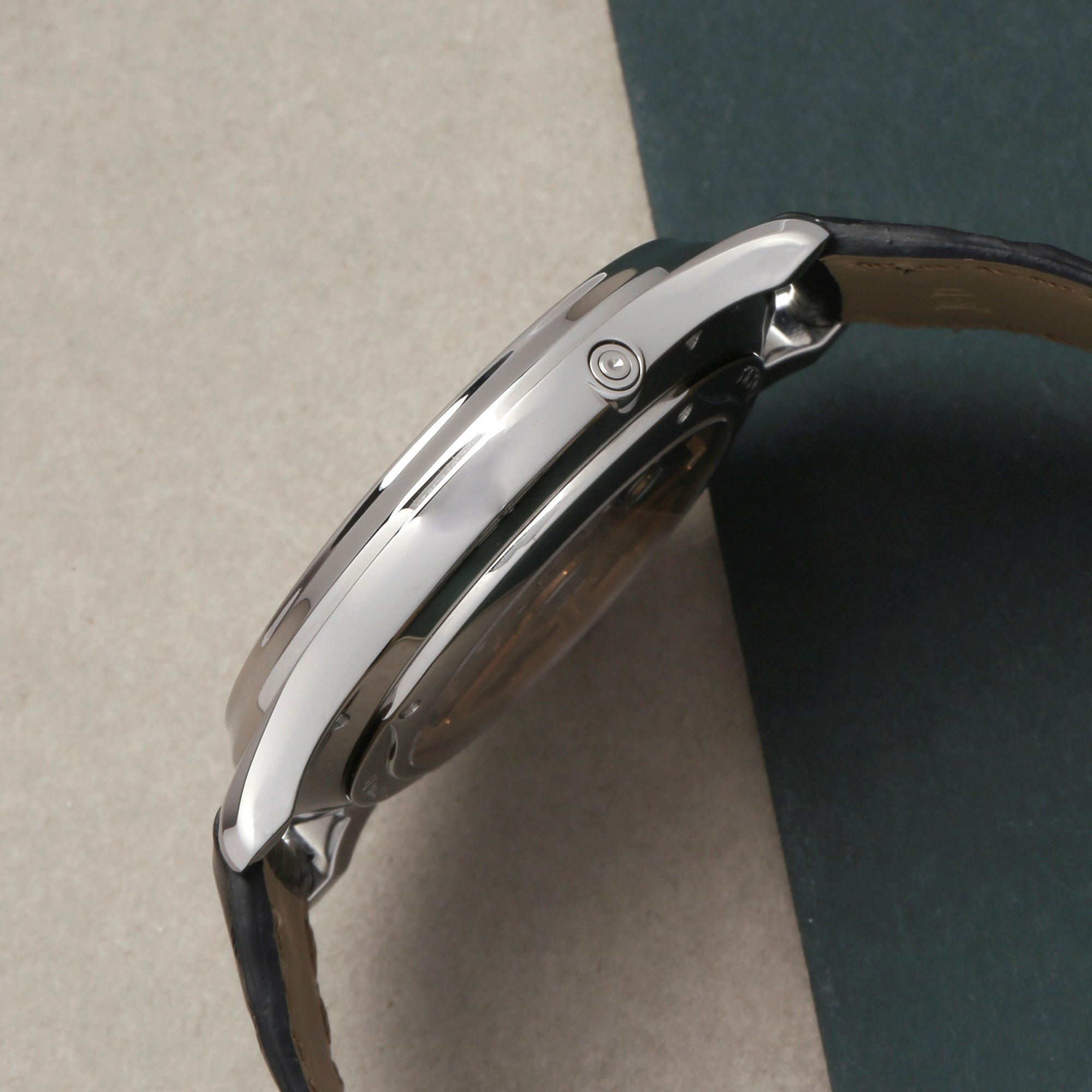 Jaeger-LeCoultre Master Ultra Thin Perpetual Stainless Steel 130.84.70