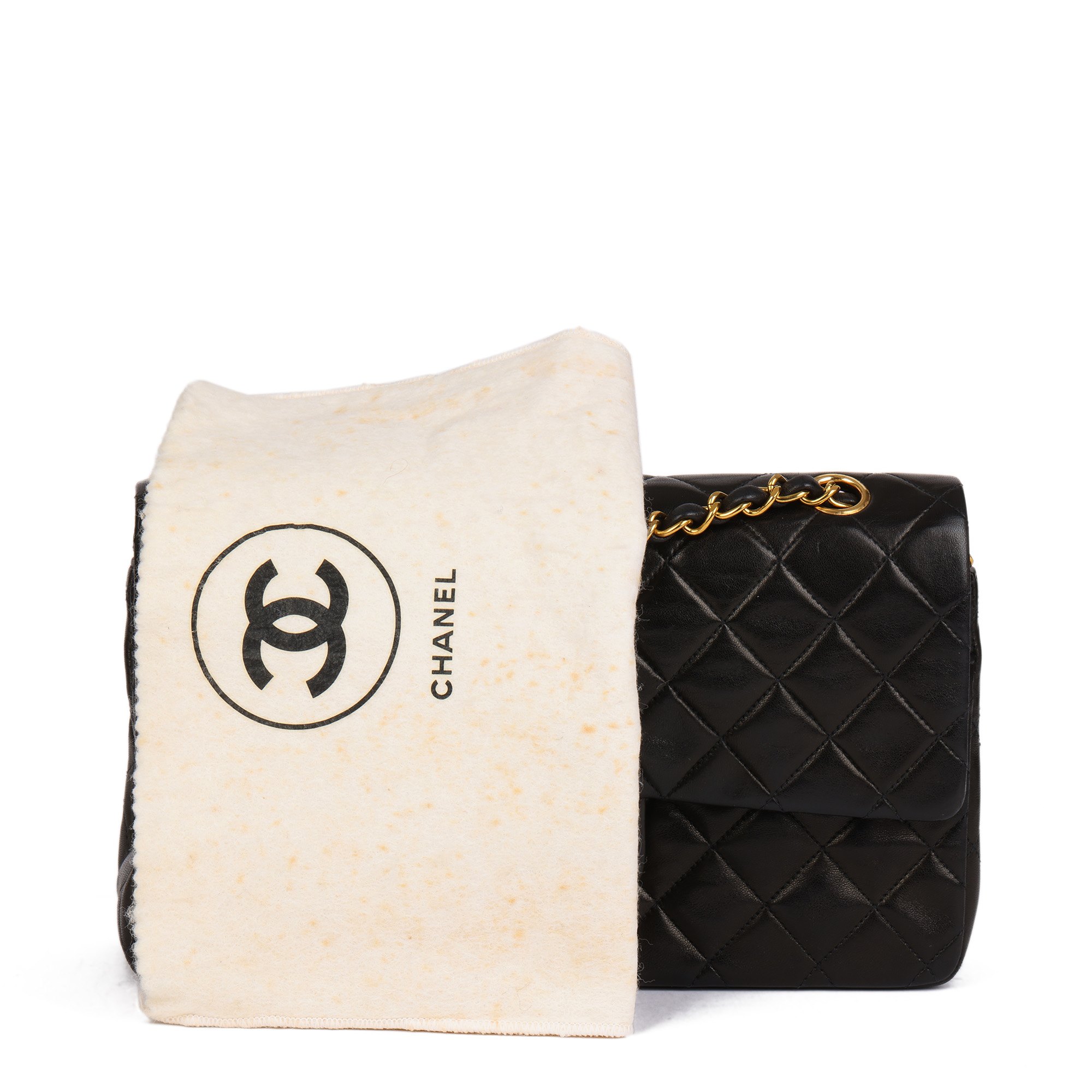 Chanel Black Quilted Lambskin Vintage Medium Classic Double Flap Bag