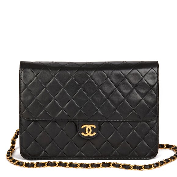 Chanel Black Quilted Lambskin Vintage Medium Classic Single Flap Bag