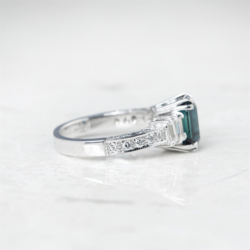 Sapphire 18k White Gold GIA Certified Step Cut Sapphire & Diamond Ring