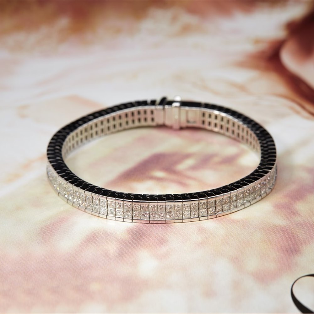 18k White Gold 18k White Gold 12.00cts Princess cut Diamonds Geometric Tennis Bracelet