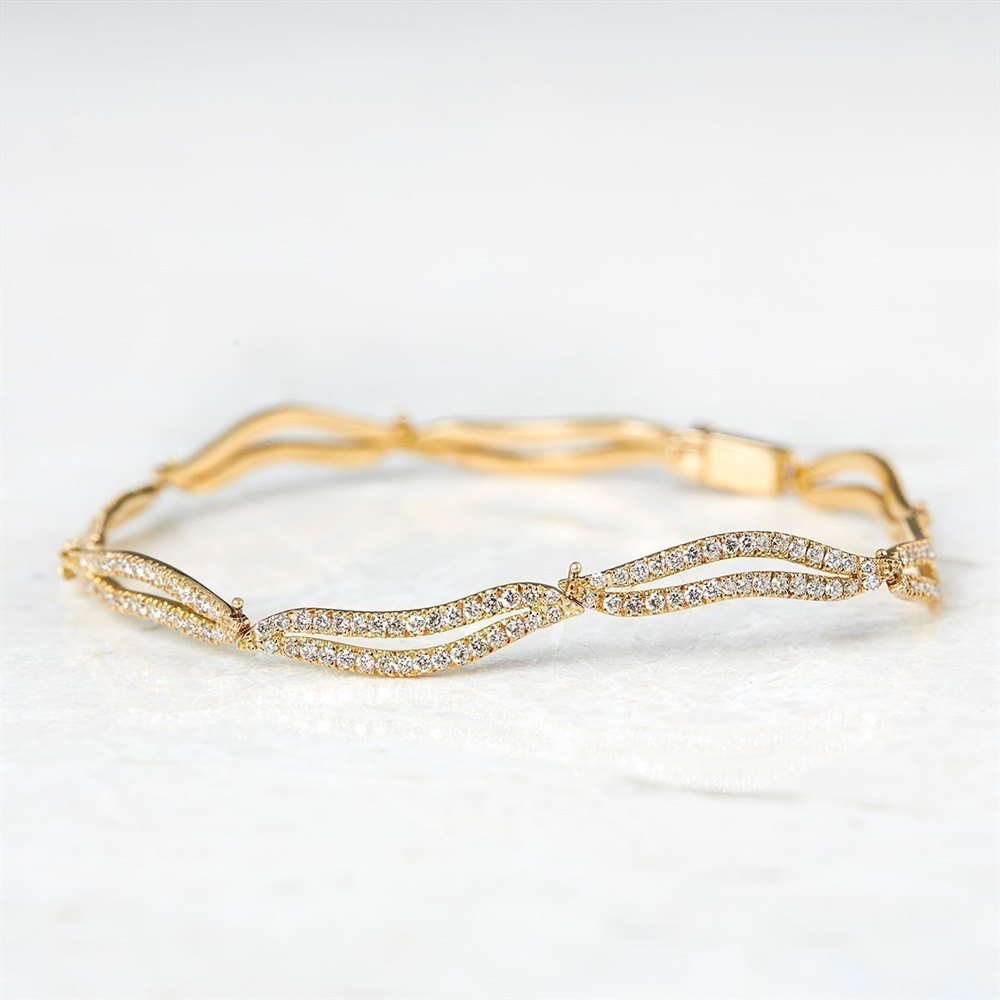 Diamond 18k Yellow Gold 2.56ct Diamond Wavy Link Bracelet
