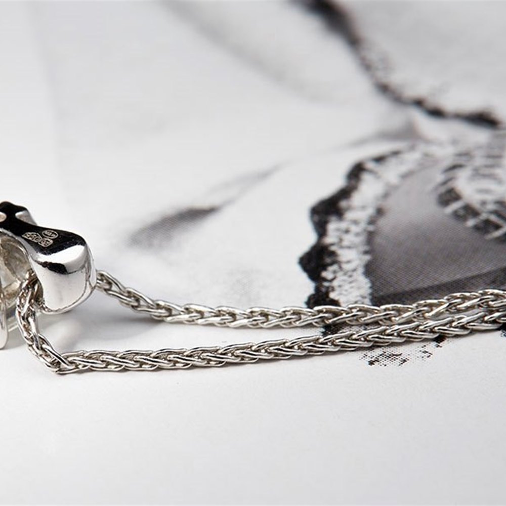 Mappin & Webb Platinum 0.75cts Princess Cut Diamond Necklace
