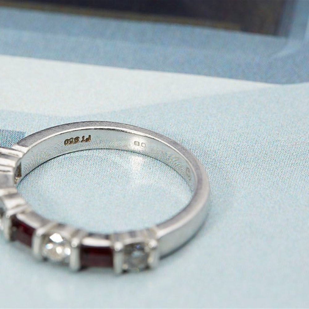 Tiffany Platinum Brilliant Cut Diamond & Emerald Cut Ruby ring (ruby's 0.45cts + Diamonds 0.80cts)
